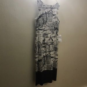 Black and white sleeveless dress